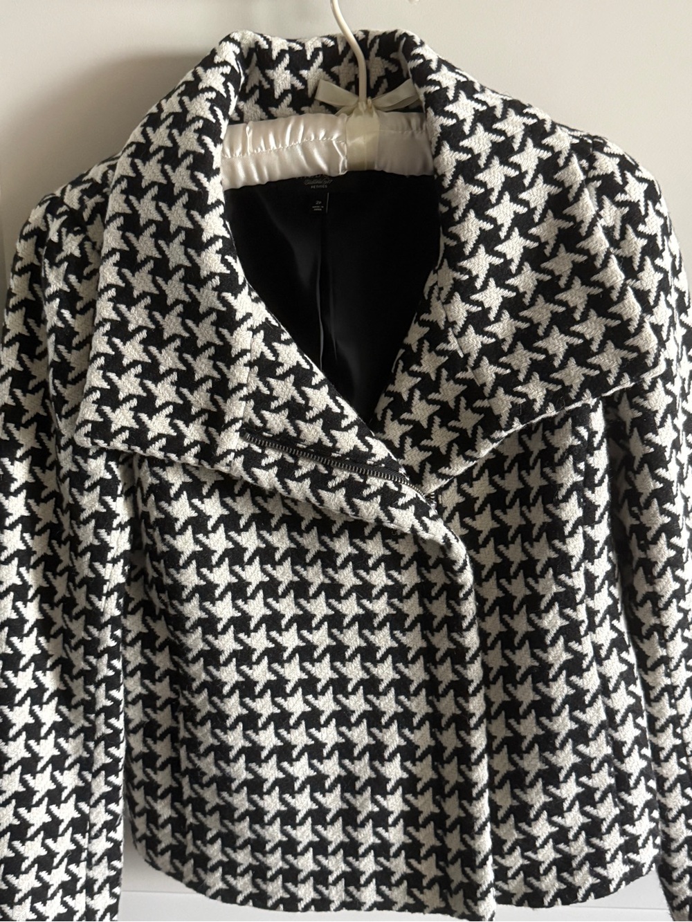 Talbots Black and White Houndstooth Blazer